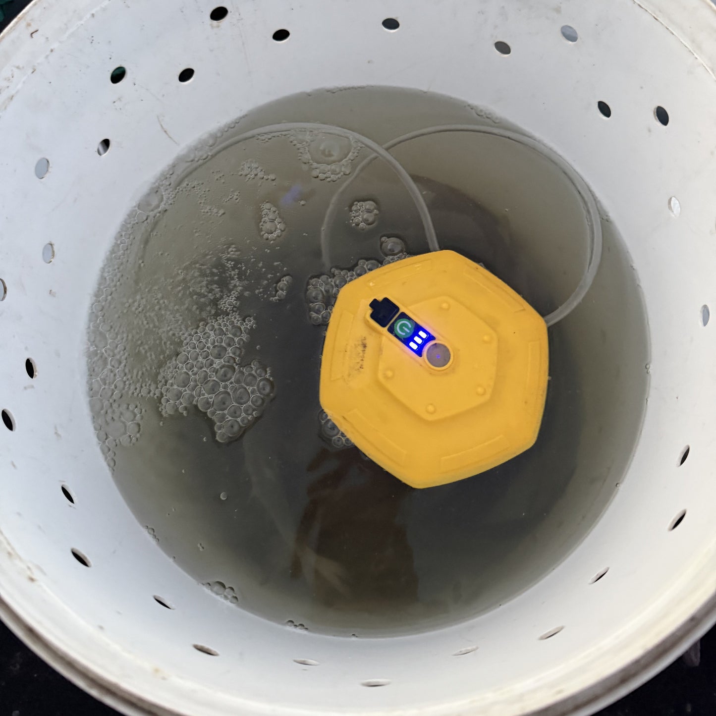 Floating aerator