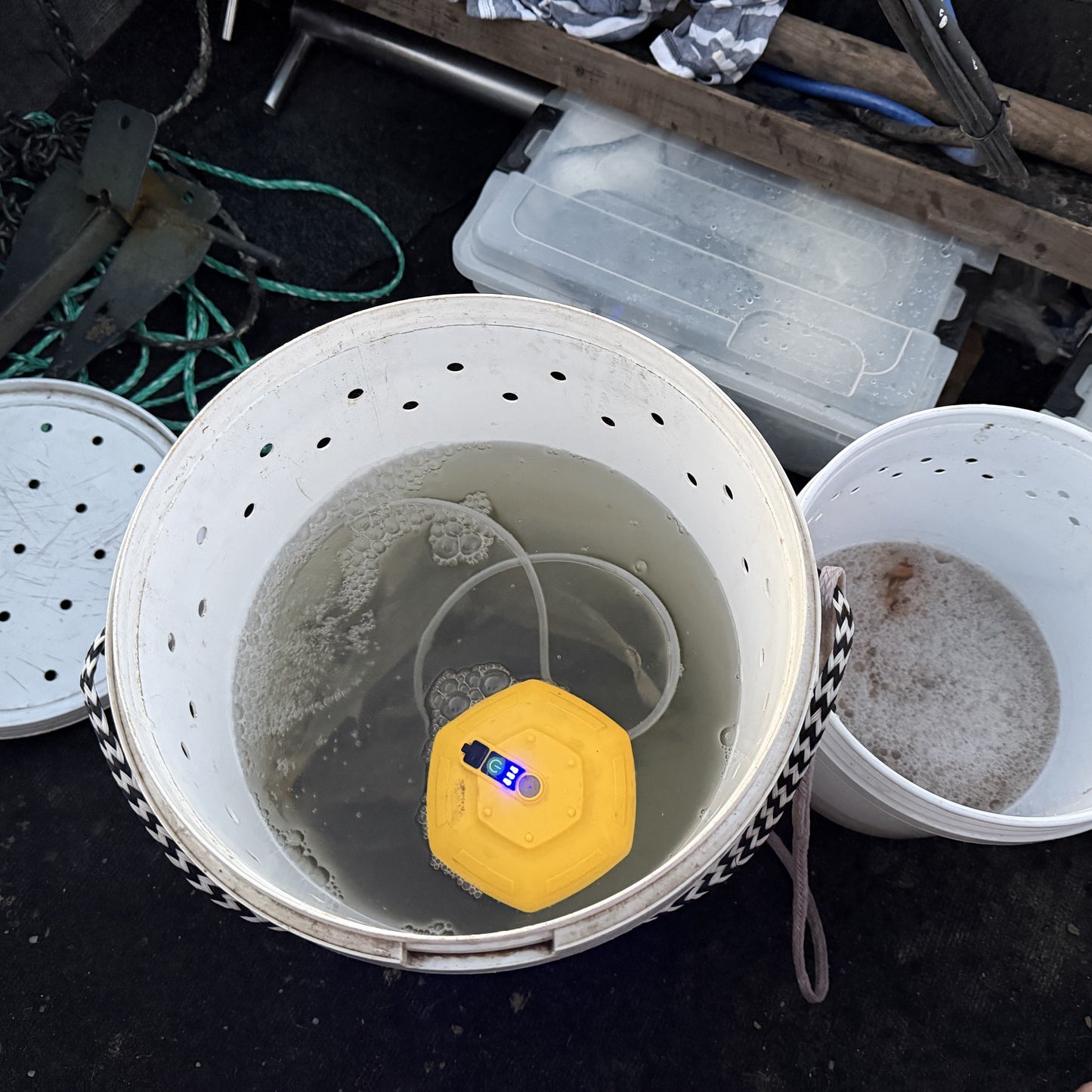 Floating aerator