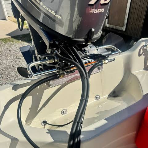 Seastar - Hydraulic steering